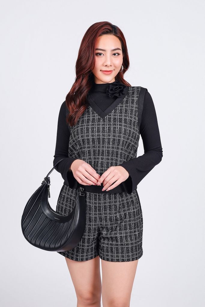 BQN73221 - Quần short dạo phố vải len cao cấp dáng suông khoá thân sau - PANTIO
