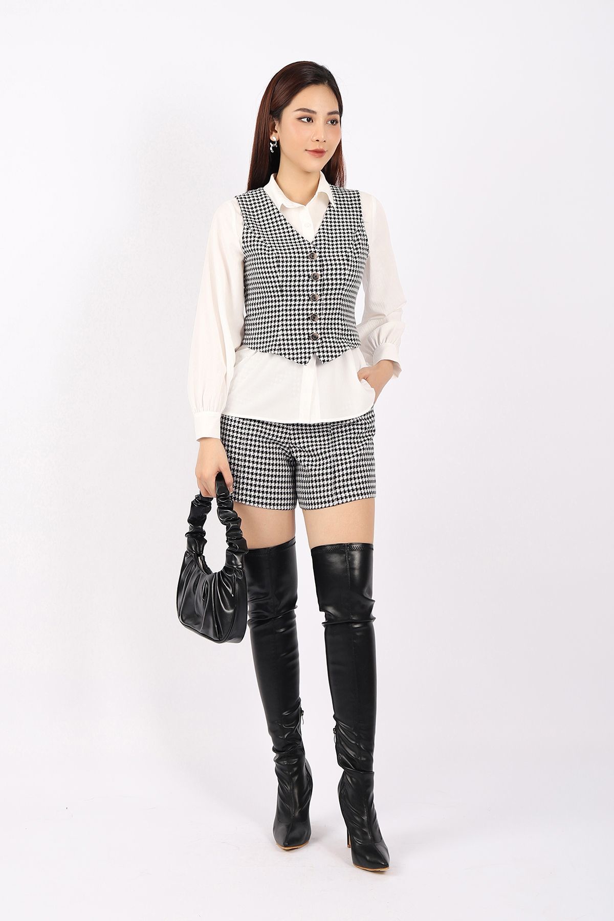 FAS53583 - Áo sơ mi công sở vải thô lụa dáng suông cổ đức tay dài - PANTIO