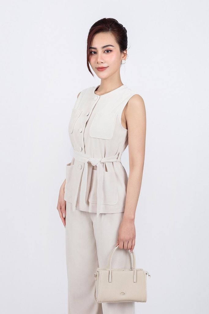 BAK93250 - Áo kiểu gile vải nhung cổ tròn thân áo đính khuy bọc có túi kèm dây đai thời trang - PANTIO