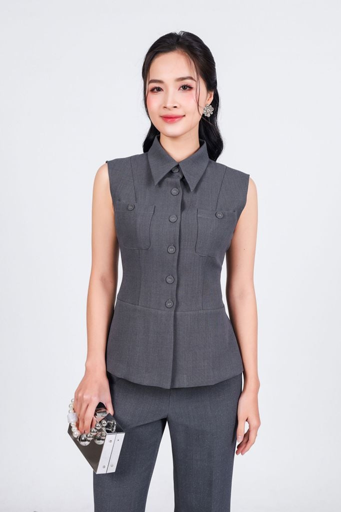 BAK93251 - Áo kiểu công sở vải thô dày dáng ôm cổ đức không tay ngực áo có túi đính khuy bọc tạo kiểu - PANTIO