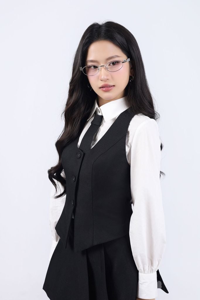 BKM33435 - Áo khoác gile vải thô dày cổ tròn gấu xẻ cài khuy bọc thân trước kèm cà vạt chun - JAN.