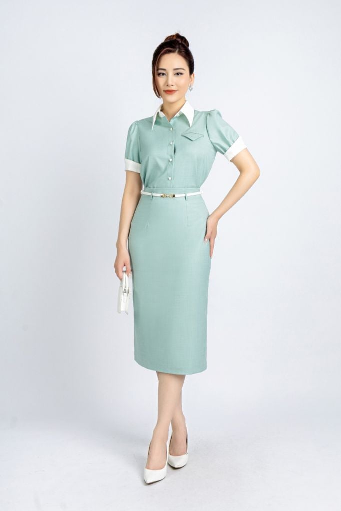 BAS13004 - Áo kiểu công sở vải thô dáng ôm cổ đức phối vải khác màu tạo kiểu tay bồng nhẹ - PANTIO