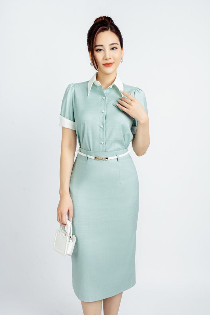 BAS13004 - Áo kiểu công sở vải thô dáng ôm cổ đức phối vải khác màu tạo kiểu tay bồng nhẹ - PANTIO