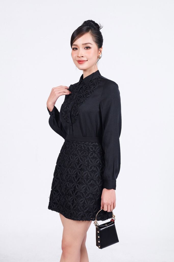 BJN13283 - Chân váy ngắn vải tơ hai lớp phối ren hoa dáng A khoá thân sau - PANTIO