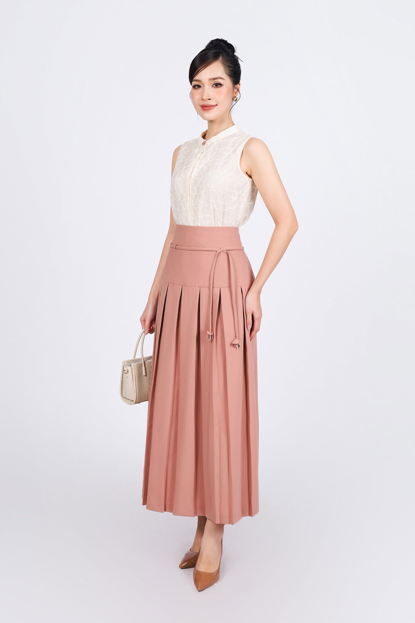 FJD91237 - Chân váy dài công sở vải thô cạp cao phối dây thắt eo thân váy xếp ly xòe tạo kiểu - PANTIO