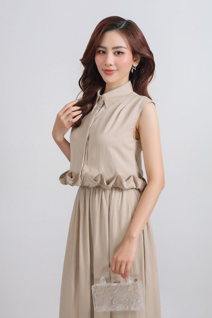 BAS13302 - Áo sơ mi kiểu vải tuyp xy dáng lửng cổ đức gấu áo phối viền nhún tạo kiểu cài khuy thân trước - PANTIO