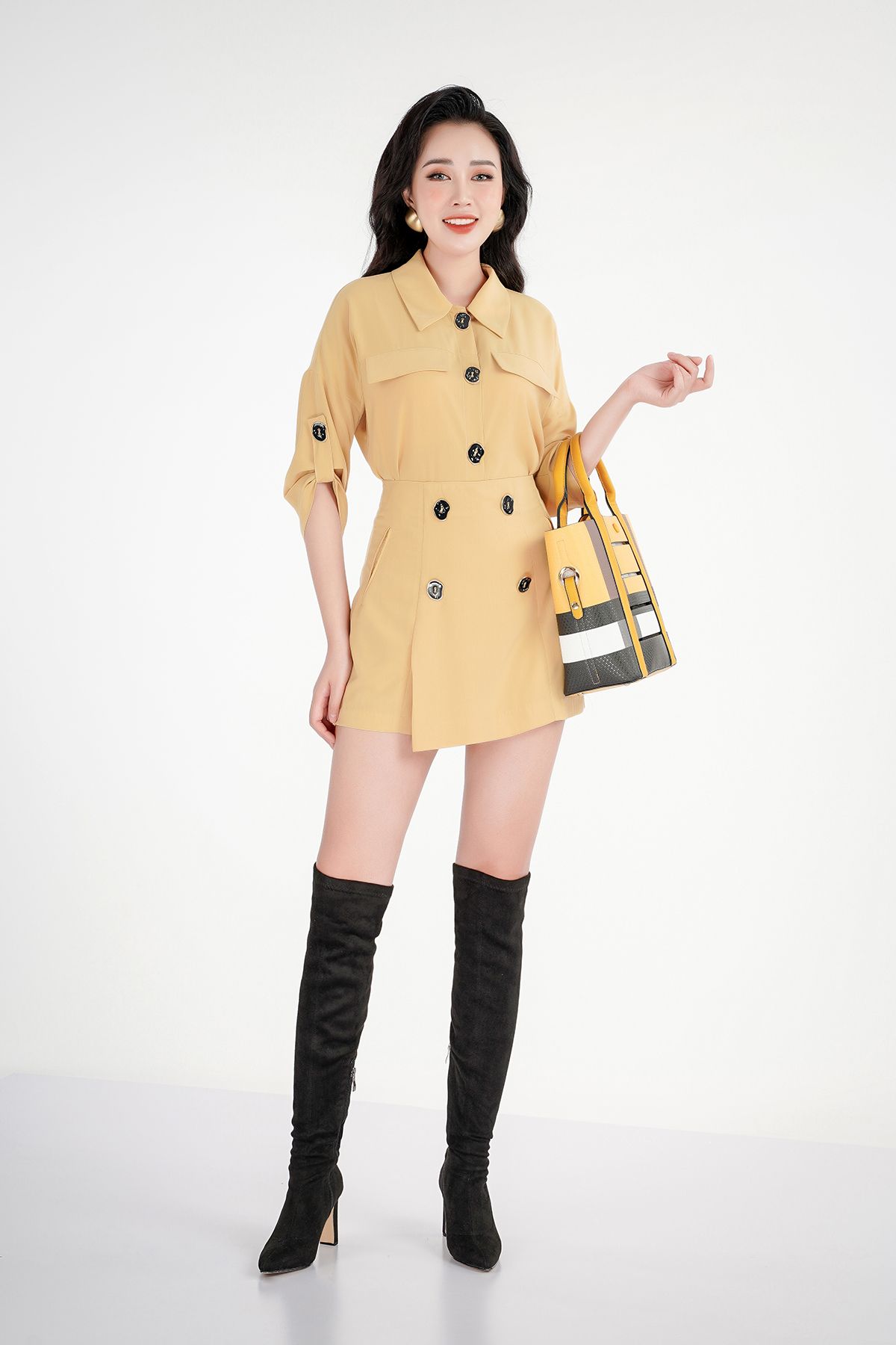 BQN32457 - Quần giả chân váy chất liệu lụa dày đính khuy - PANTIO