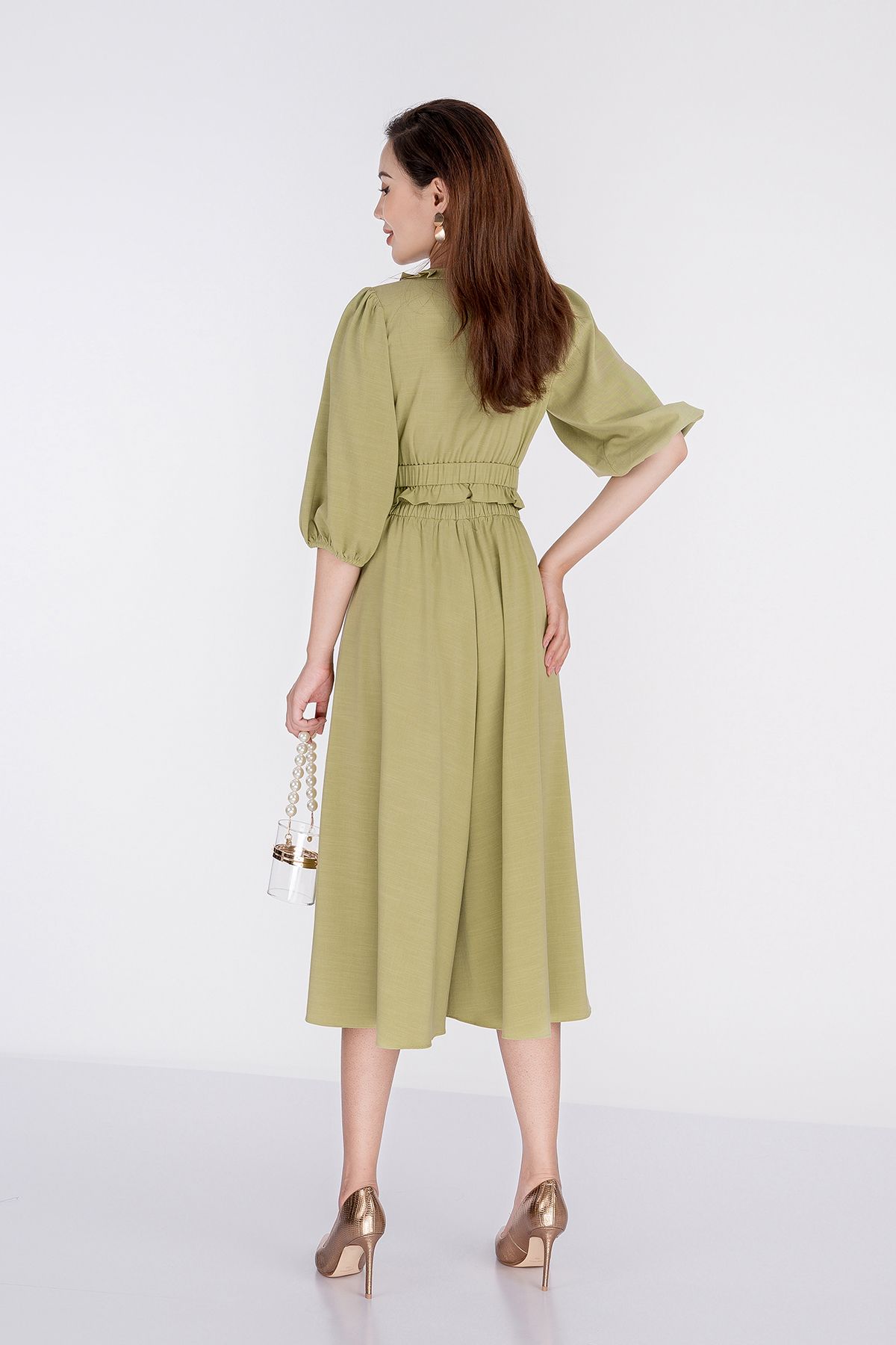 BAS32472 - Áo sơ mi cổ chữ V tay lỡ - PANTIO