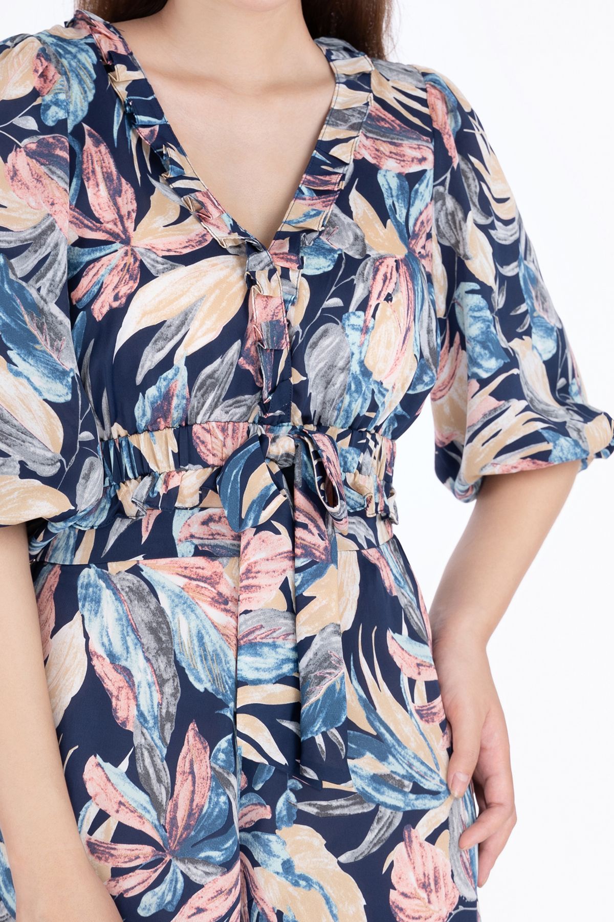 BAS32472 - Áo sơ mi cổ chữ V tay lỡ - PANTIO