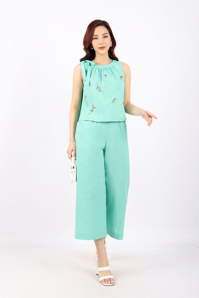 BAS32775 - Áo kiểu dạo phố vải linen dáng A cổ nhún phối nơ thân trang trí hình thêu - tỷ lệ kèo 8899