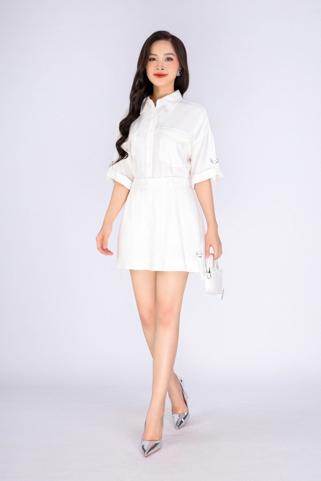 BQN33040 - Quần short dạo phố vải thô đũi dáng suông ống rộng phối đai hai bên sườn tạo kiểu - PANTIO