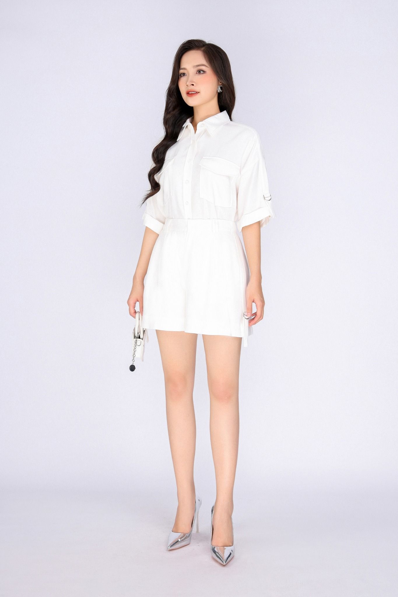 BQN33040 - Quần short dạo phố vải thô đũi dáng suông ống rộng phối đai hai bên sườn tạo kiểu - PANTIO