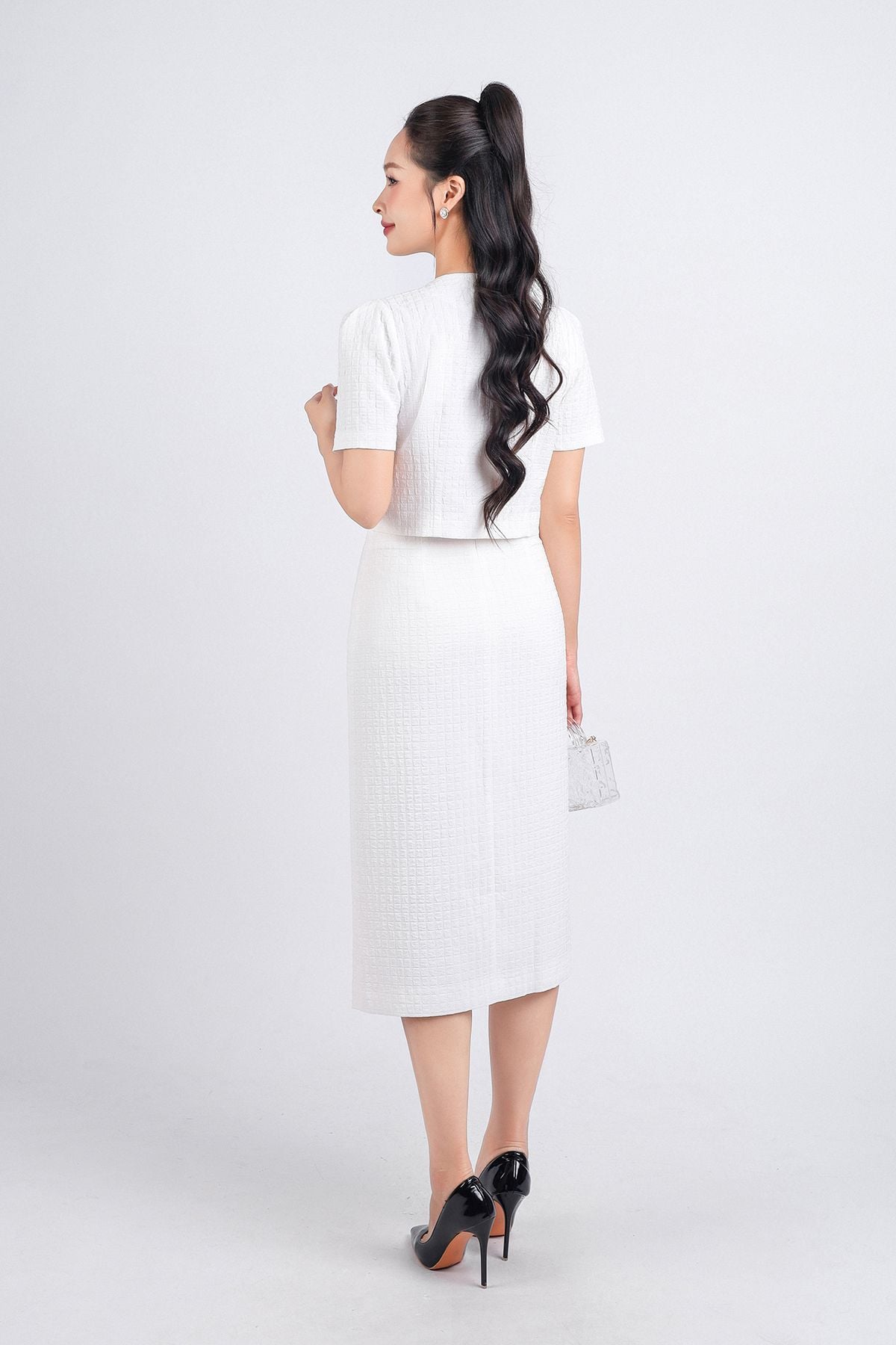 BJD33056 - Chân váy kiểu công sở vải thô dáng bút chì hai lớp lót habutai thân váy đính khuy bọc trang trí xẻ tà trước - PANTIO