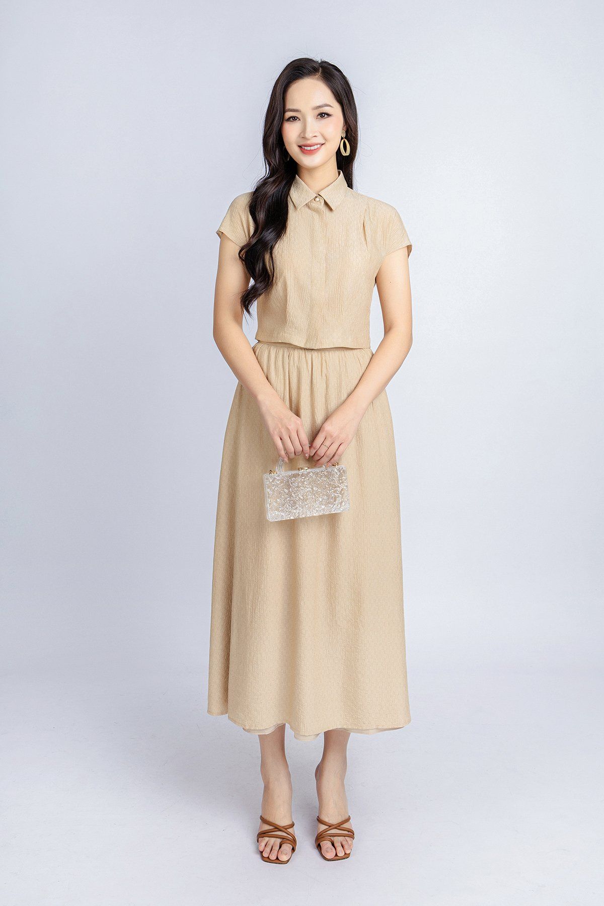 BAS33061 - Áo sơ mi công sở vải tơ nhăn dáng croptop cổ đức vai chờm tay liền - PANTIO