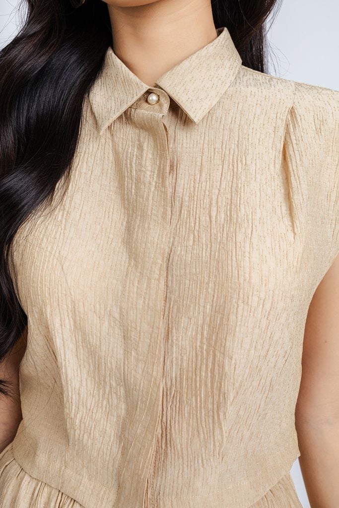 BAS33061 - Áo sơ mi công sở vải tơ nhăn dáng croptop cổ đức vai chờm tay liền - PANTIO