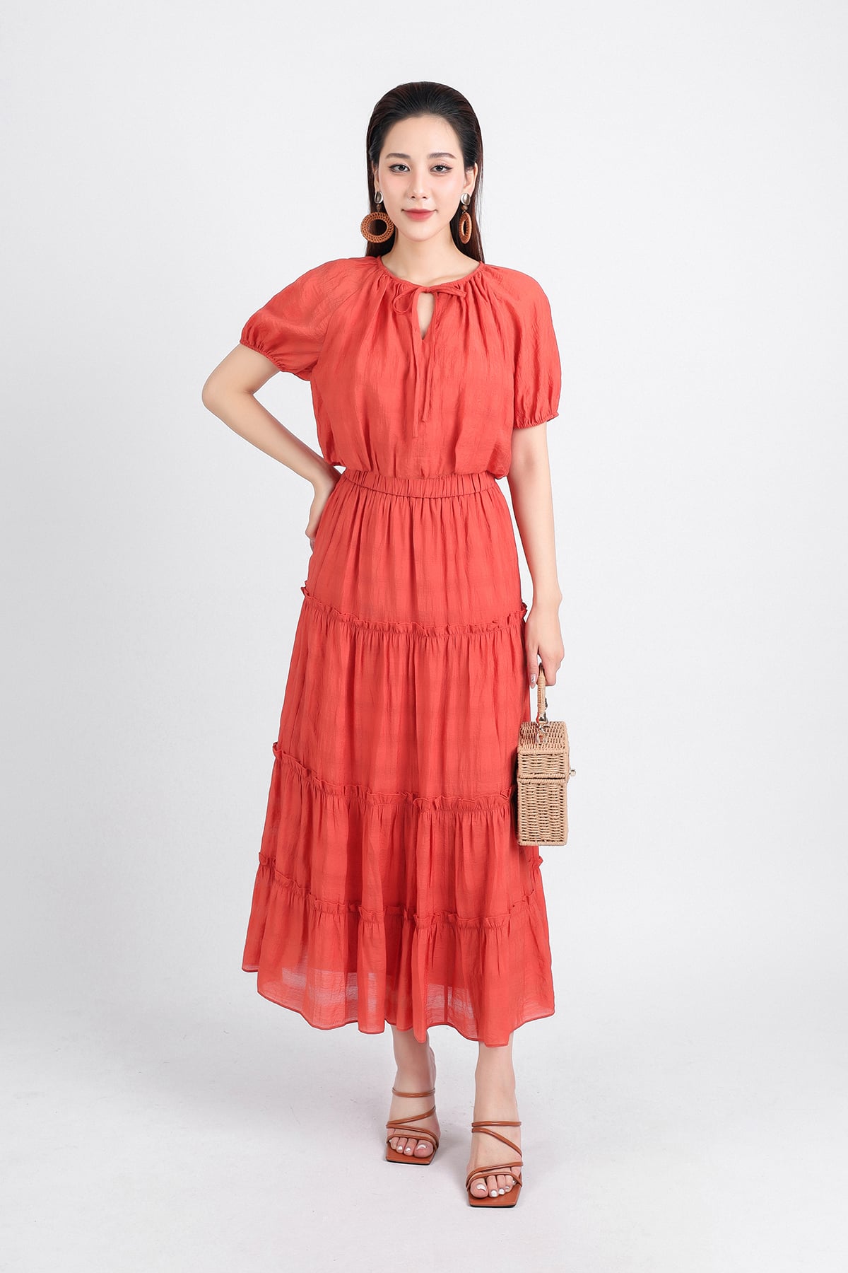 BAS33069 - Áo kiểu dạo phố vải thô mỏng dáng lửng hai lớp lót habutai cổ tròn phối dây nơ tay lửng gấu áo bo chun - PANTIO