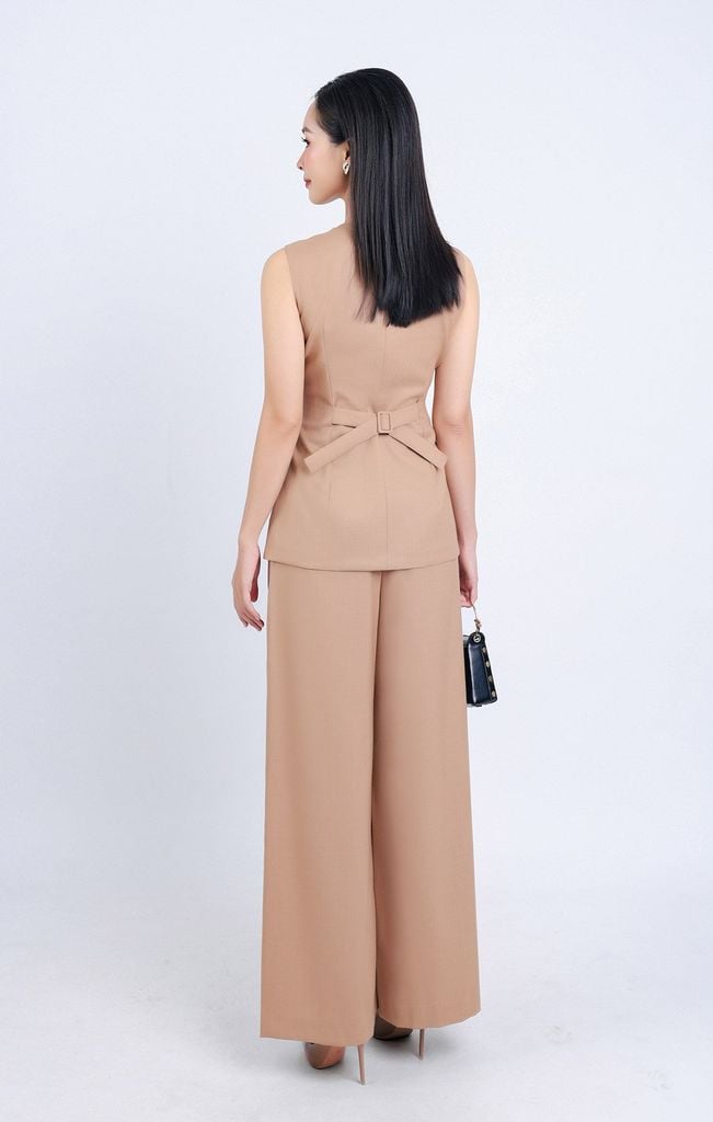 BAS33132 - Áo kiểu công sở vải thô đũi cổ tròn không tay phối khuy bọc thân trước - PANTIO