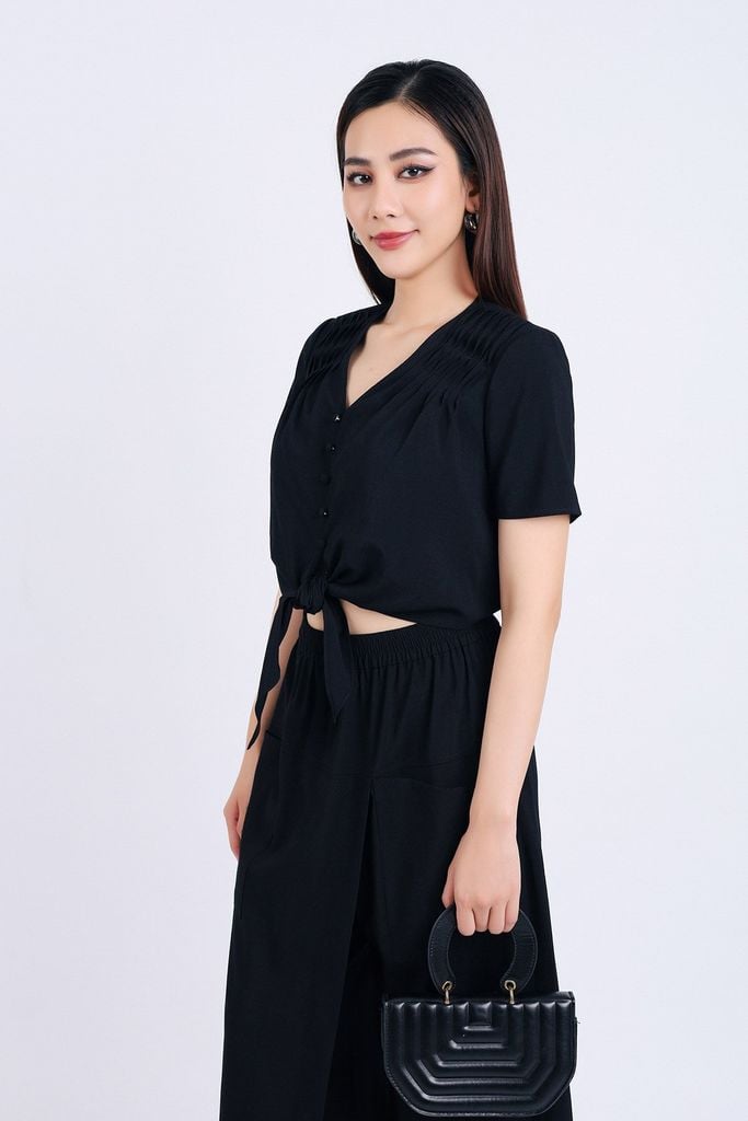 BQL33147 - Quần lửng dạo phố vải thô mỏng dáng suông phối vạt lệch có túi quần trang trí cạp bản chun - PANTIO