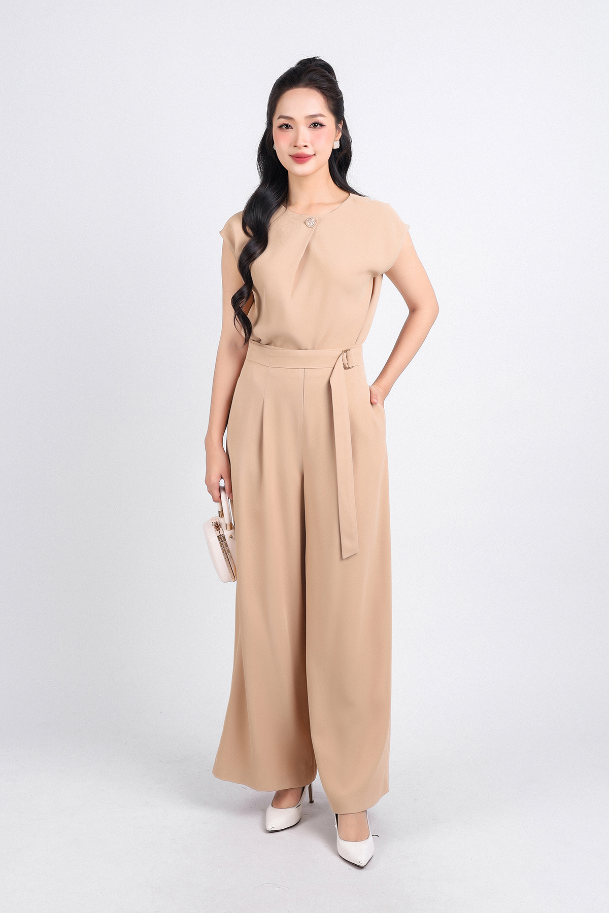 BAS33148 - Áo sơ mi kiểu dạo phố vải tuytsi dáng suông cổ tròn vai chờm cổ áo phối khuy trang trí - PANTIO