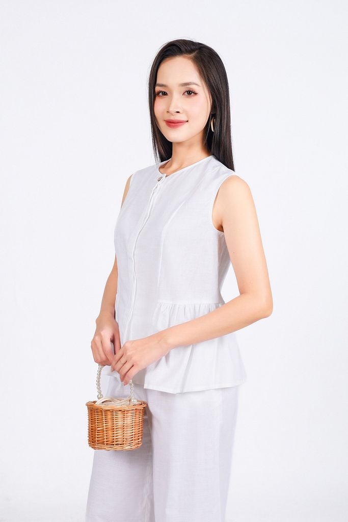 BAS33456 - Áo sơ mi kiểu vải linen dáng suông cổ tròn không tay thân áo xếp nhún tạo xoè - PANTIO