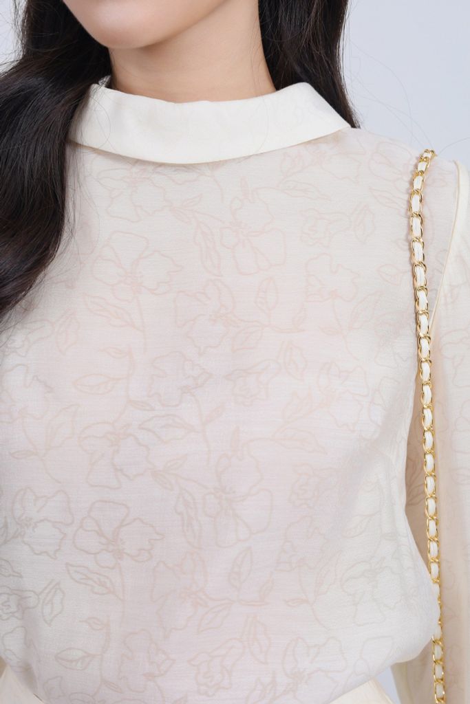 BAS33523 - Áo sơ mi kiểu vải tơ hoa dáng suông cổ tròn tay dài bo gấu tay tạo kiểu - JAN.