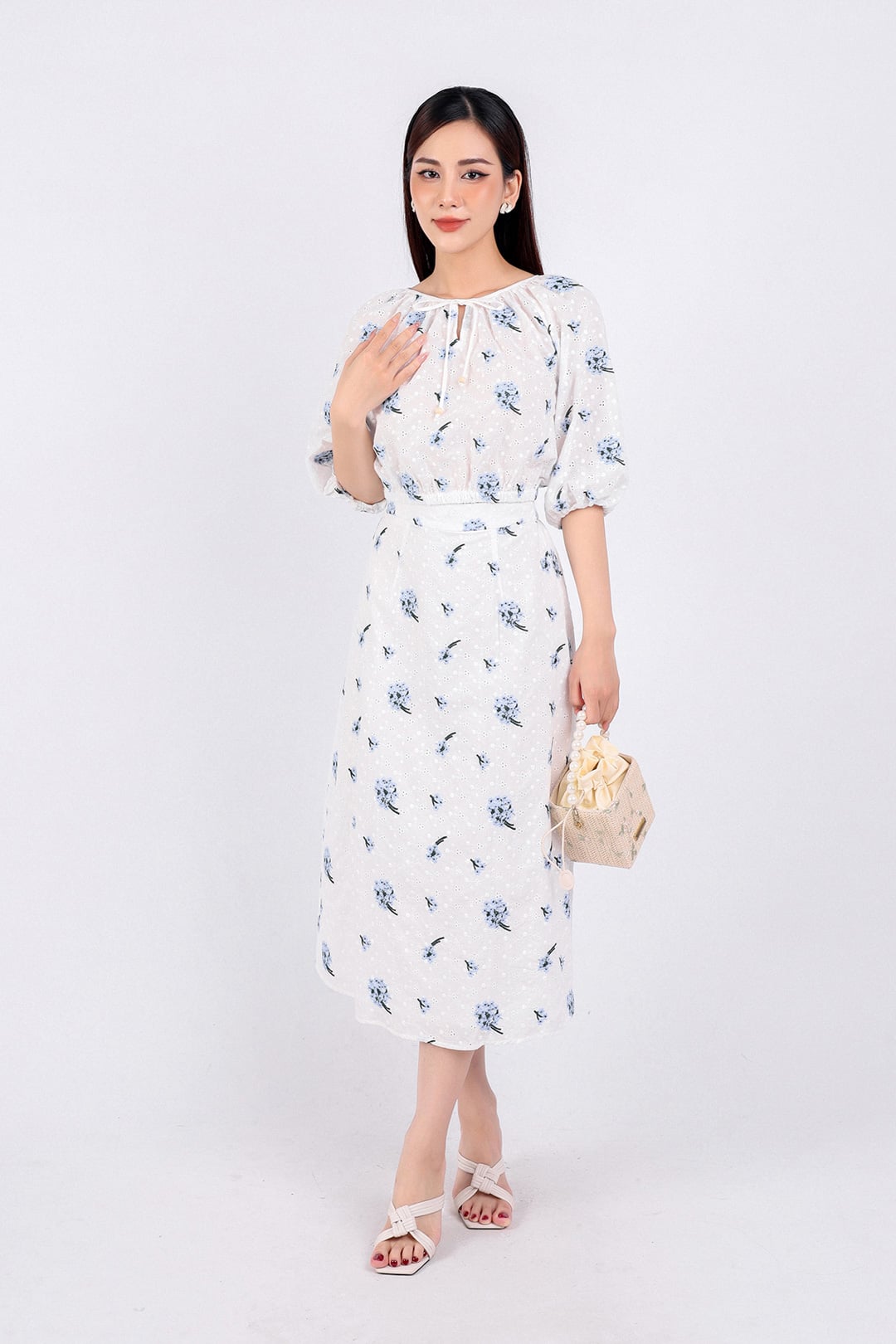 BAS53235 - Áo sơ mi dạo phố vải thô dáng suông cổ tròn phối dây thắt nơ tạo kiểu tay áo lửng gấu áo bo chun - PANTIO