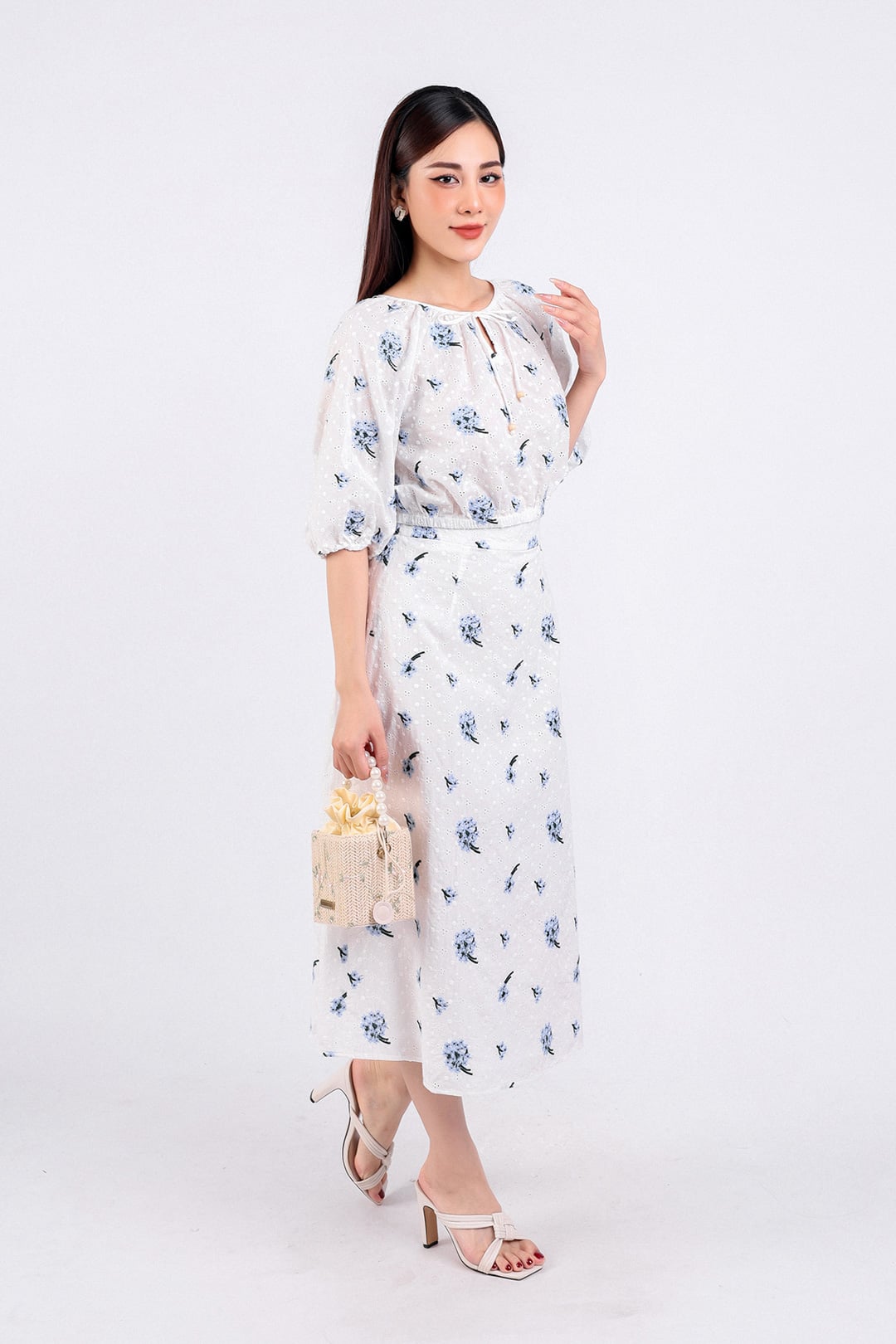 BAS53235 - Áo sơ mi dạo phố vải thô dáng suông cổ tròn phối dây thắt nơ tạo kiểu tay áo lửng gấu áo bo chun - PANTIO