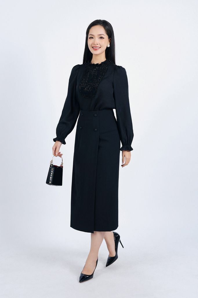 FJD51185 - Chân váy công sở vải thô đũi dáng suông thân váy phối tà lệch eo đính khuy bọc trang trí - PANTIO