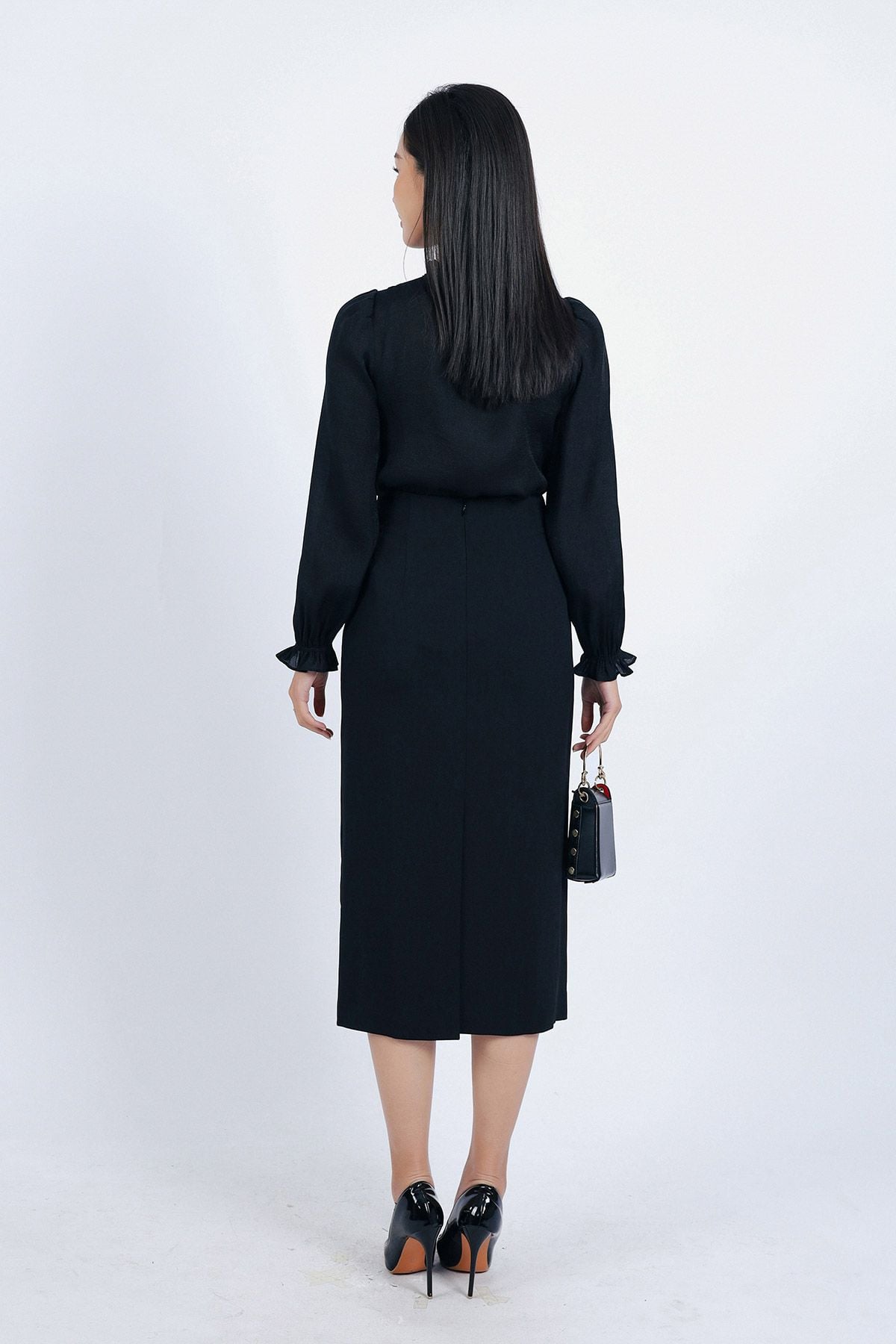 FJD51185 - Chân váy công sở vải thô đũi dáng suông thân váy phối tà lệch eo đính khuy bọc trang trí - PANTIO