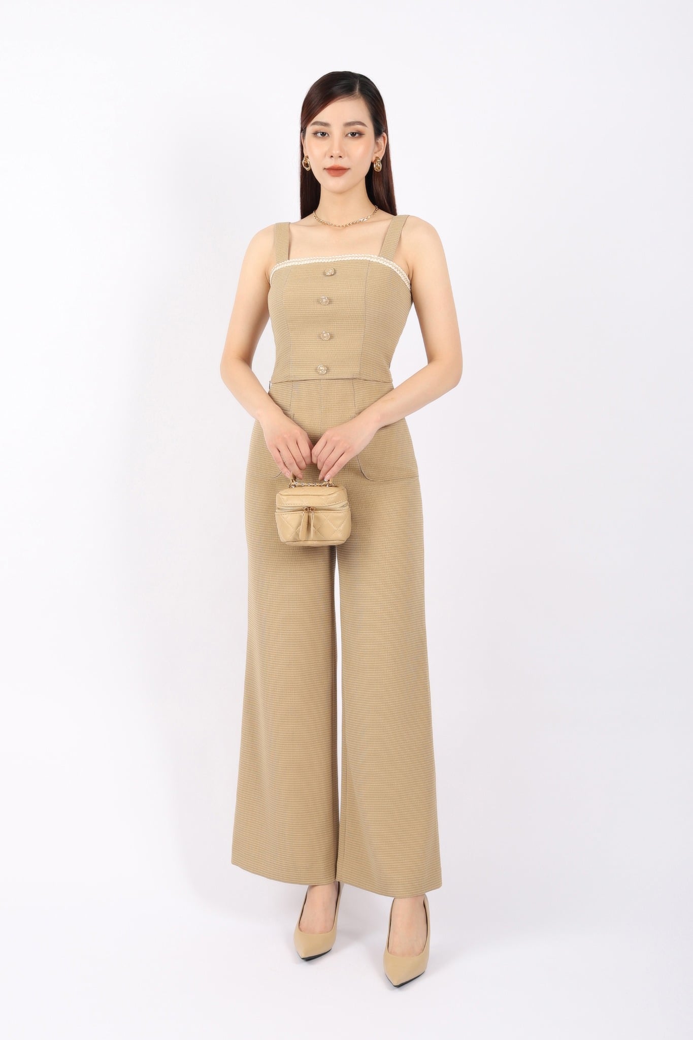 BAS92957 - Áo kiểu dạo phố vải dạ dáng ôm có lót vải lụa gió hai dây bản to thân ngực pha dây ren phối cúc đính trang trí khóa thân sau - PANTIO