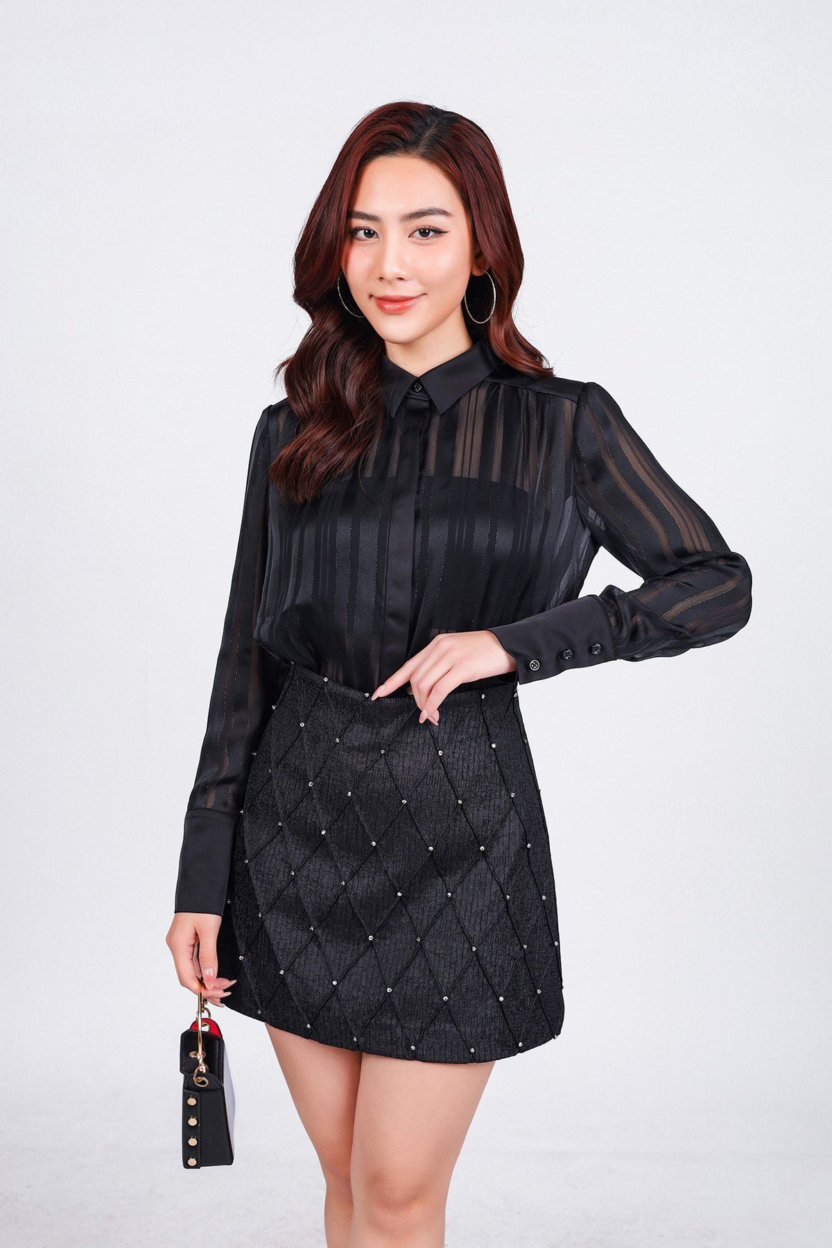 FJN9702 - Chân váy ngắn vải gấm dáng A đính đá thời trang cao cấp - PANTIO