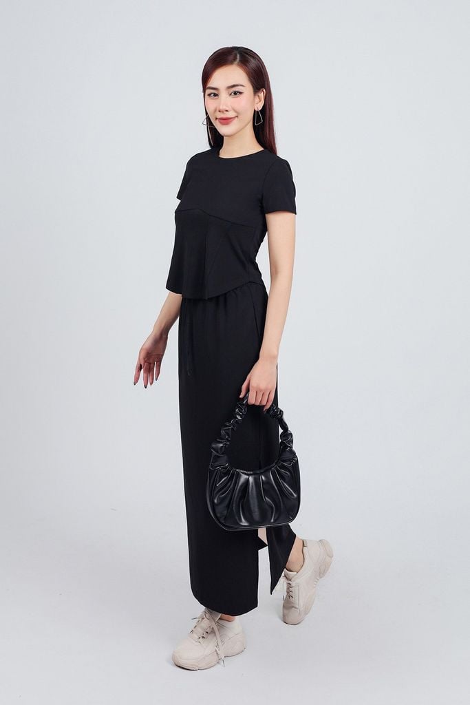 BAT33051 - Áo thun vải cotton dáng ôm cổ tròn tay ngắn thân áo trang trí hoạ tiết in cao cấp - PANTIO