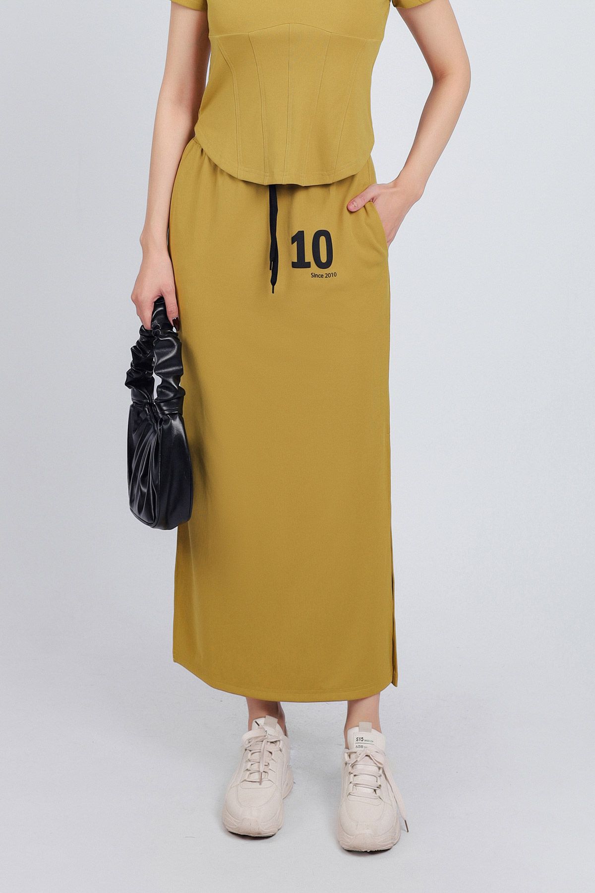 BJT33051 - Chân váy vải cotton dáng suông dài cạp chun co giãn xẻ tà bên hông thân váy trang trí hoạ tiết in cao cấp - PANTIO