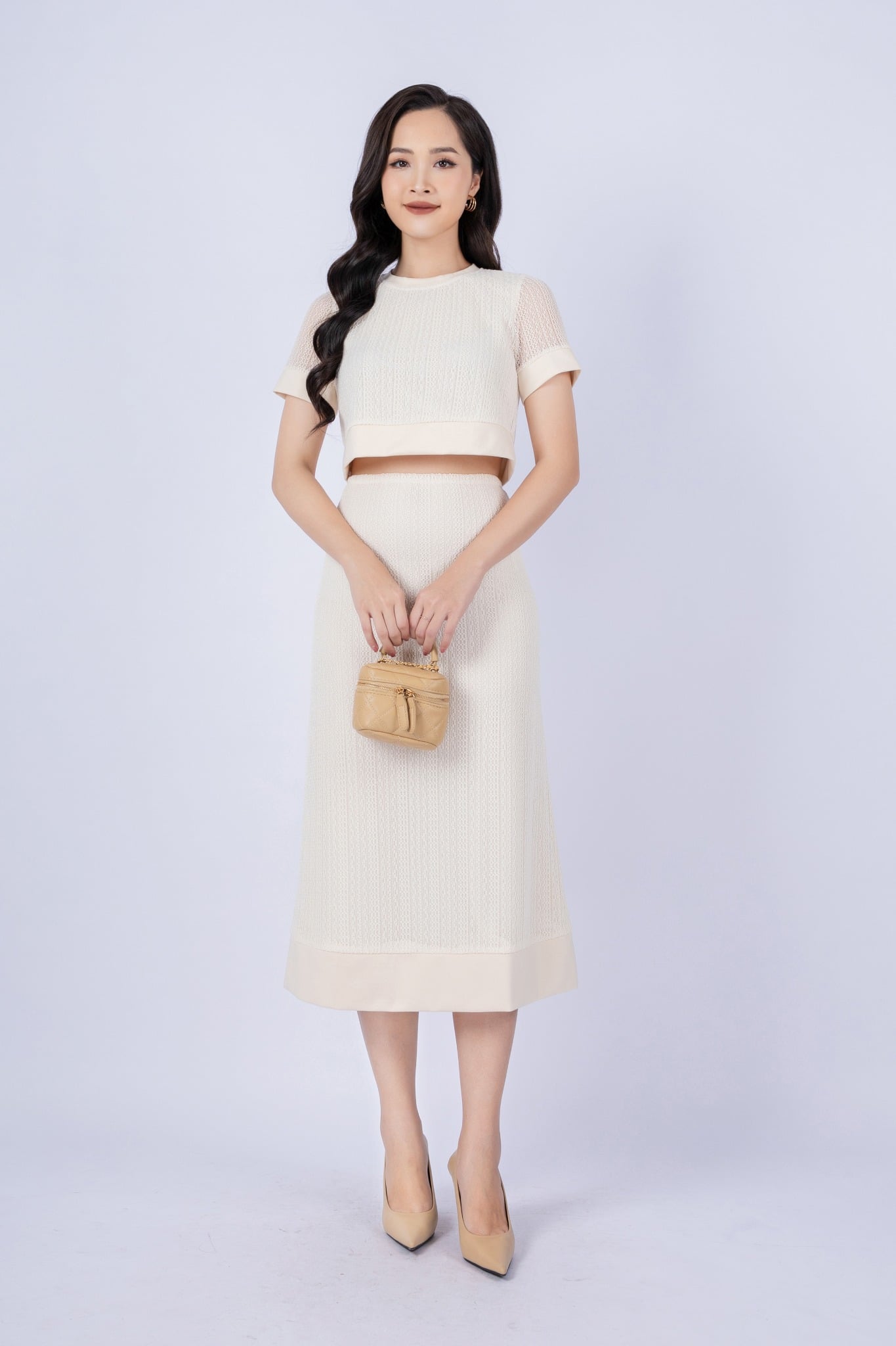 BAT33052 - Áo kiểu công sở vải len sợi dáng croptop cổ tròn - PANTIO