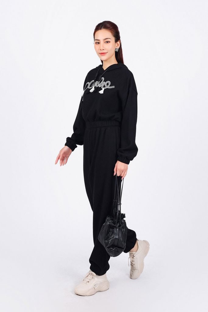 BAT93240 - Áo bộ thể thao vải len dáng lửng có mũ tay rộng bo gấu thân áo hoạ tiết thời trang phối tua rua chỉ - PANTIO