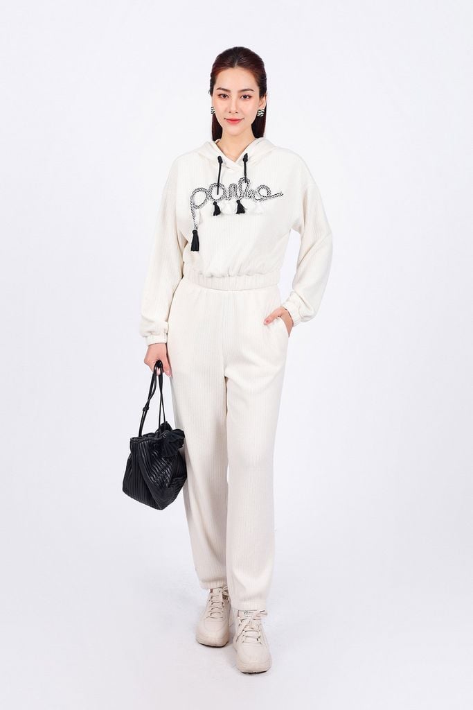 BAT93240 - Áo bộ thể thao vải len dáng lửng có mũ tay rộng bo gấu thân áo hoạ tiết thời trang phối tua rua chỉ - PANTIO