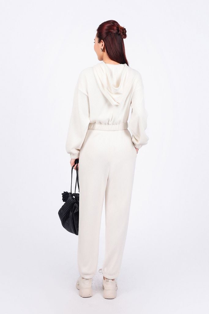 BAT93240 - Áo bộ thể thao vải len dáng lửng có mũ tay rộng bo gấu thân áo hoạ tiết thời trang phối tua rua chỉ - PANTIO