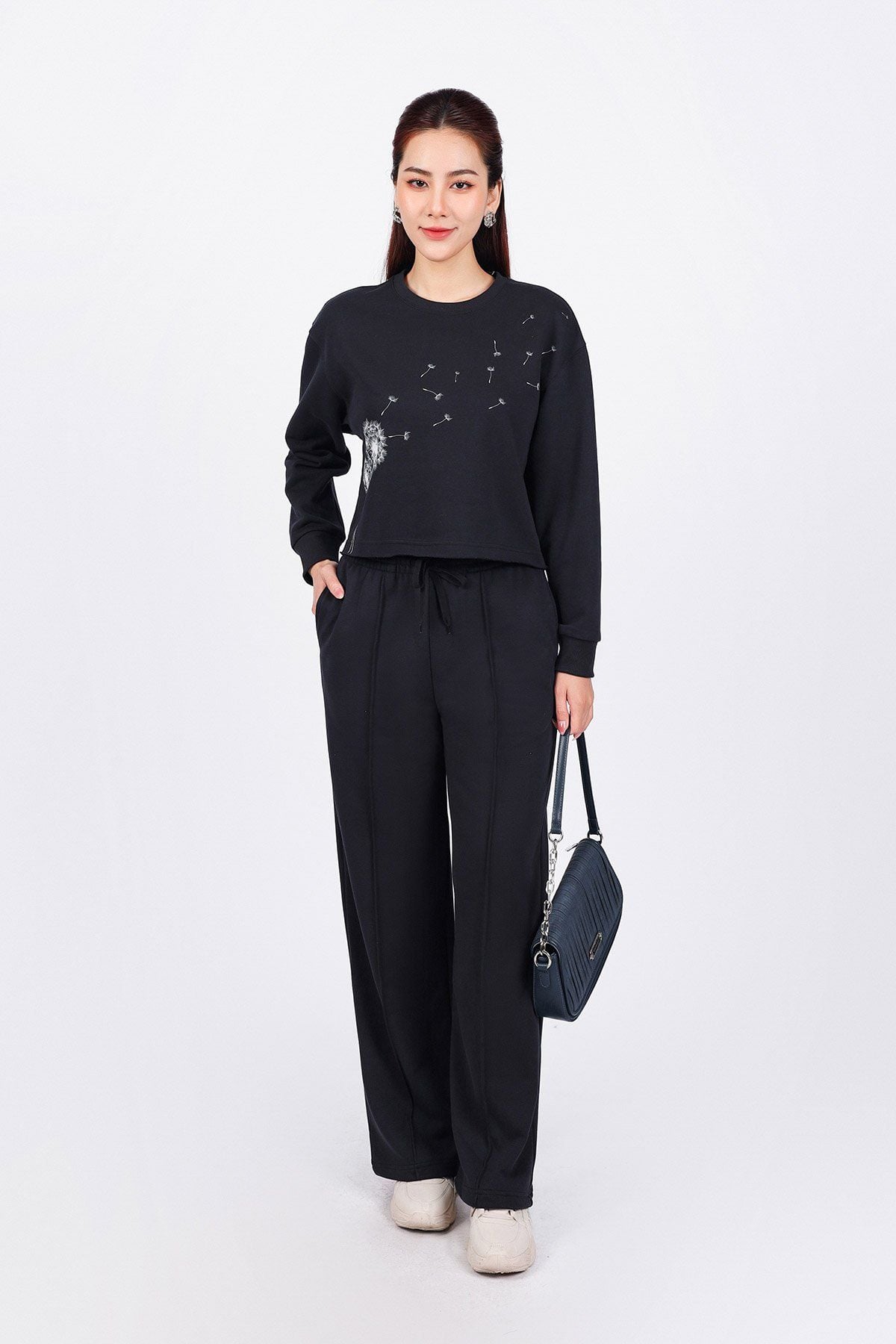 BAT93250 - Áo bộ thể thao vải cotton dáng lửng cổ tròn tay dài thân áo in hoạ tiết thời trang - PANTIO