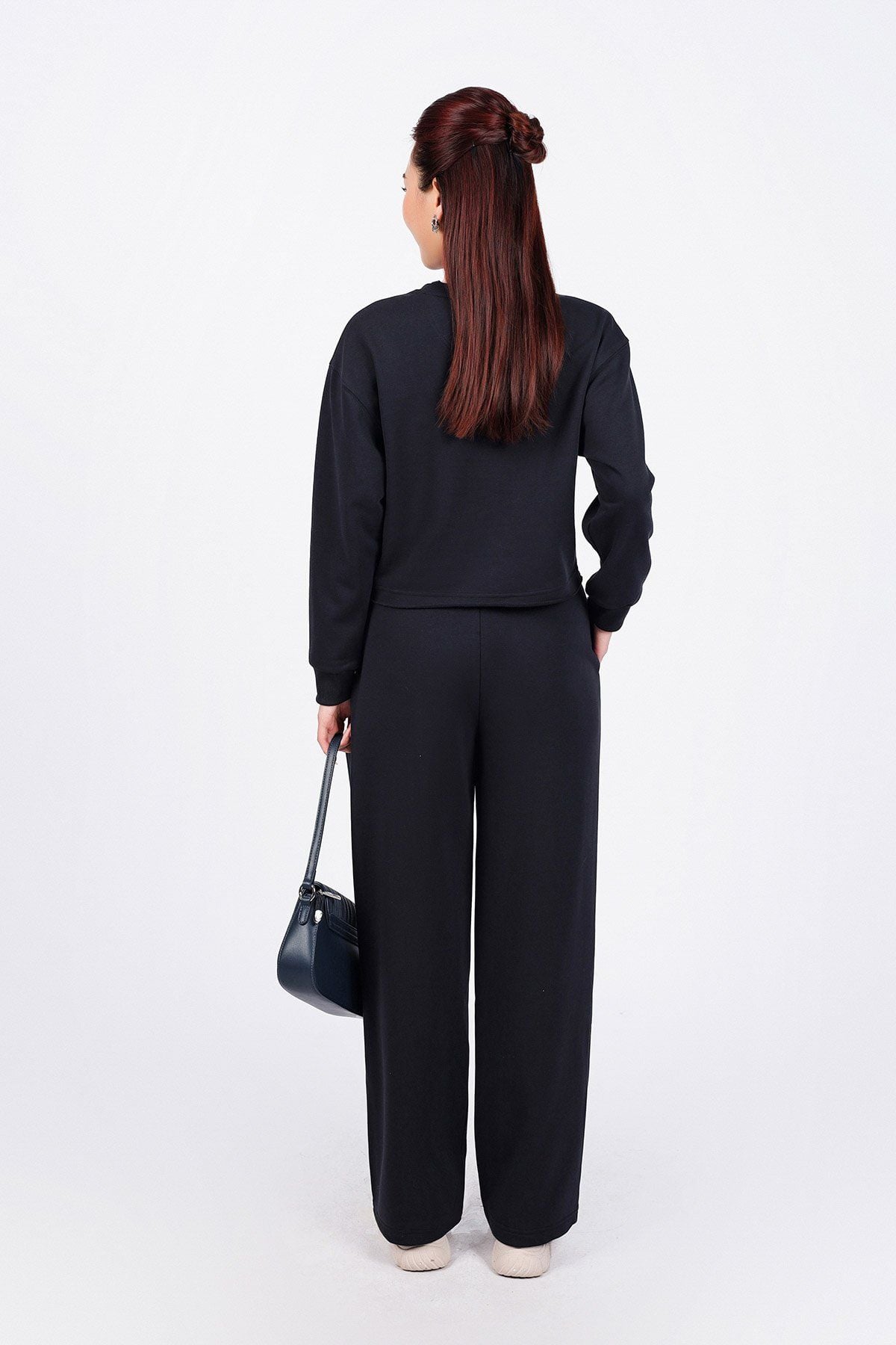 BAT93250 - Áo bộ thể thao vải cotton dáng lửng cổ tròn tay dài thân áo in hoạ tiết thời trang - PANTIO