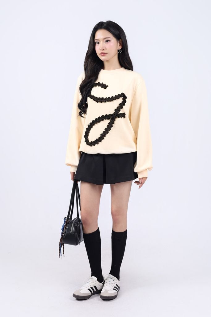 FQN9382 - Quần short dáng A, túi cơi giả đính cúc, khóa thân sau, cạp liền, ly súp to thân trước giả váy - JAN.