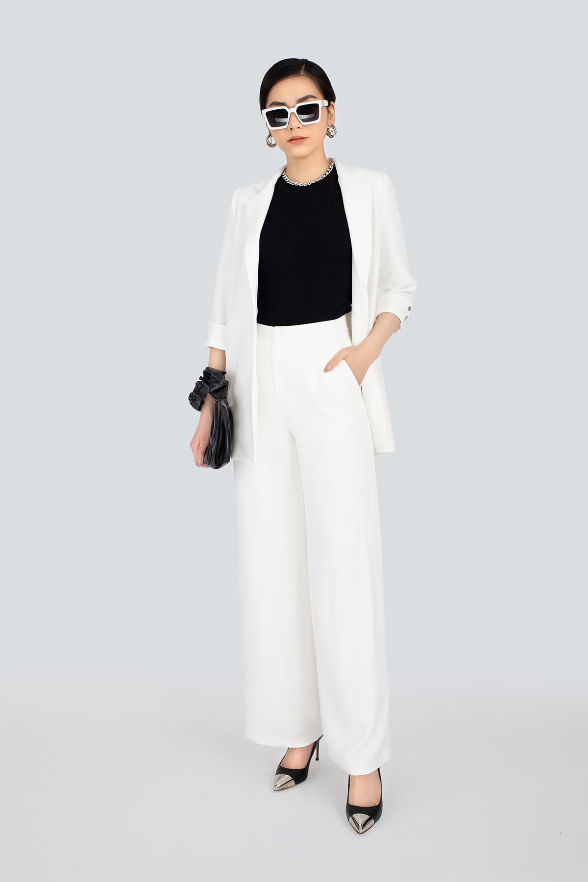 BAV12577 - Áo vest nữ chất liệu vải phi cát dáng suông tay lỡ - PANTIO