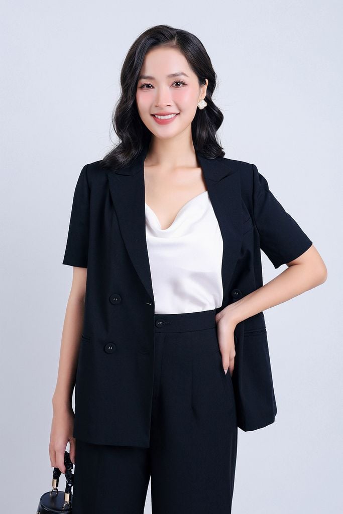 BAV33096 - Áo Vest công sở vải tuyp xy dáng suông cổ hai ve tay cộc sau lưng xẻ tà tạo kiểu - PANTIO