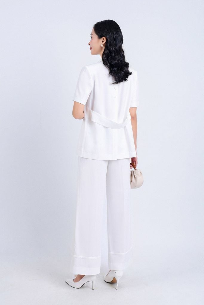BAV33096 - Áo Vest công sở vải tuyp xy dáng suông cổ hai ve tay cộc sau lưng xẻ tà tạo kiểu - PANTIO