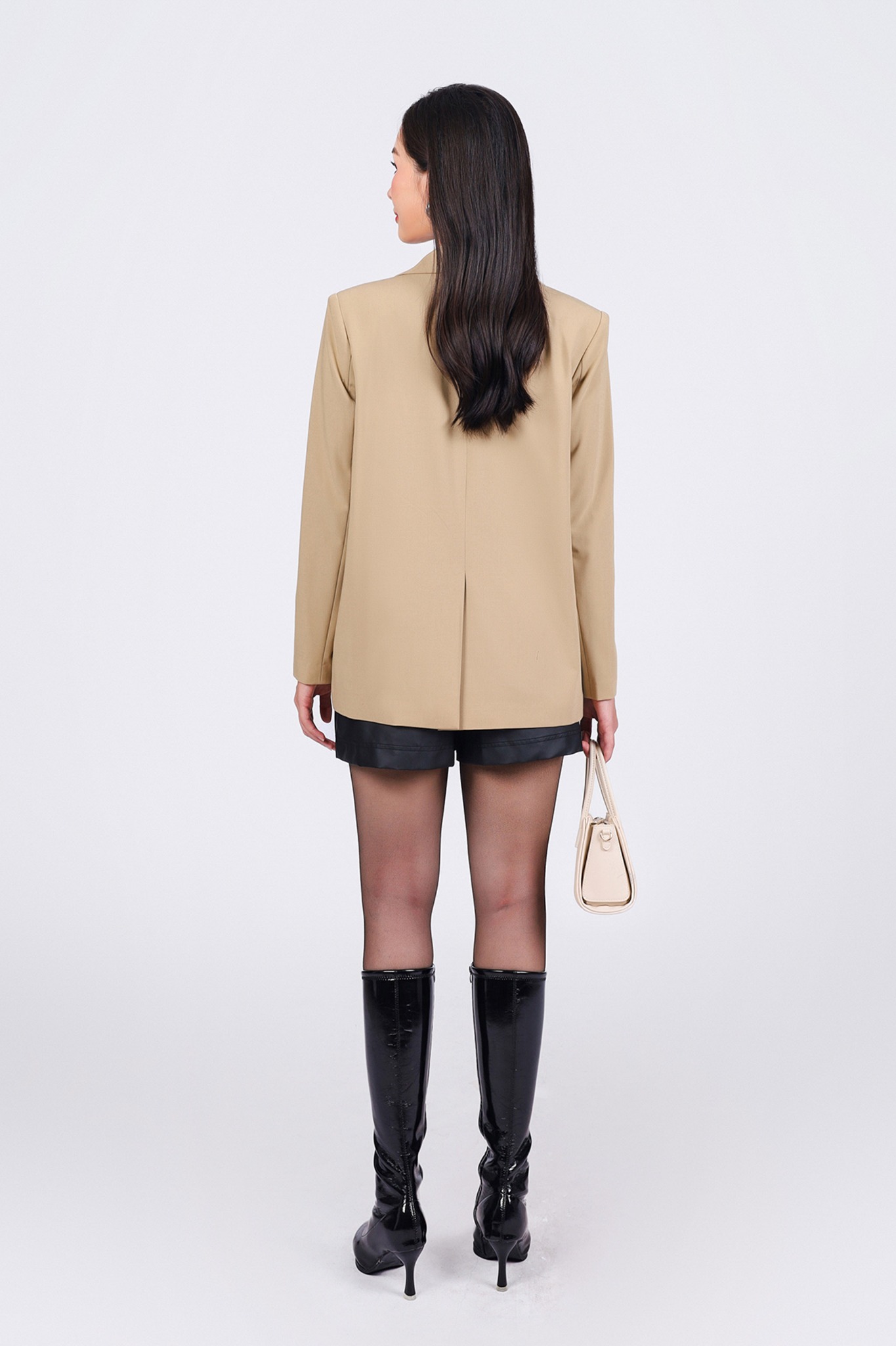 FQN5375 - Quần short vải da dáng suông thời trang cài khuy trước - PANTIO