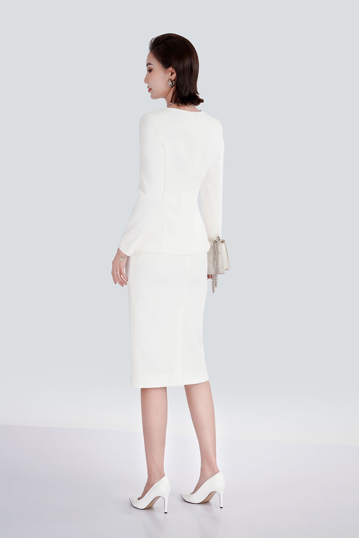 BJD72522 - Chân váy bút chì chất liệu thô dày, cạp liền ly chiết - PANTIO