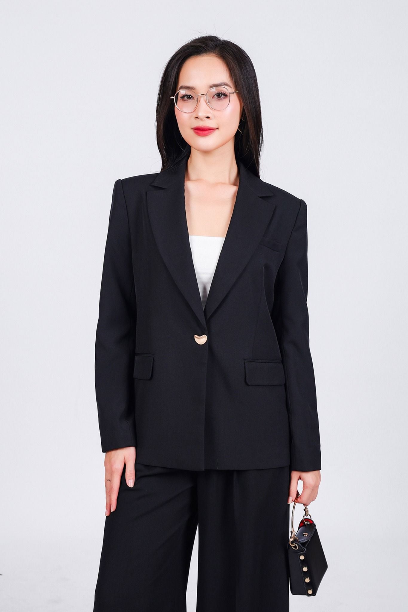 BAV73199 - Áo khoác vest công sở vải thô đũi dáng suông cổ hai ve thân áo đính khuy tạo kiểu có đính nắp túi trang trí - PANTIO