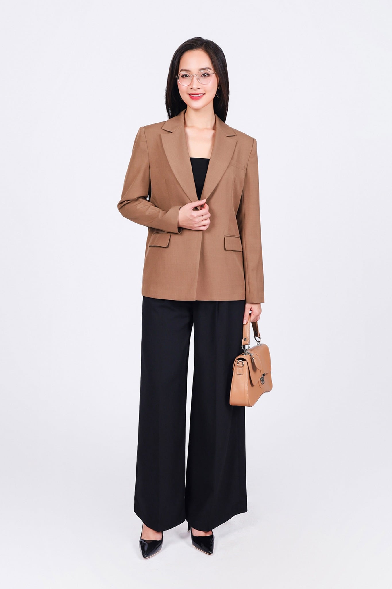 BAV73199 - Áo khoác vest công sở vải thô đũi dáng suông cổ hai ve thân áo đính khuy tạo kiểu có đính nắp túi trang trí - PANTIO