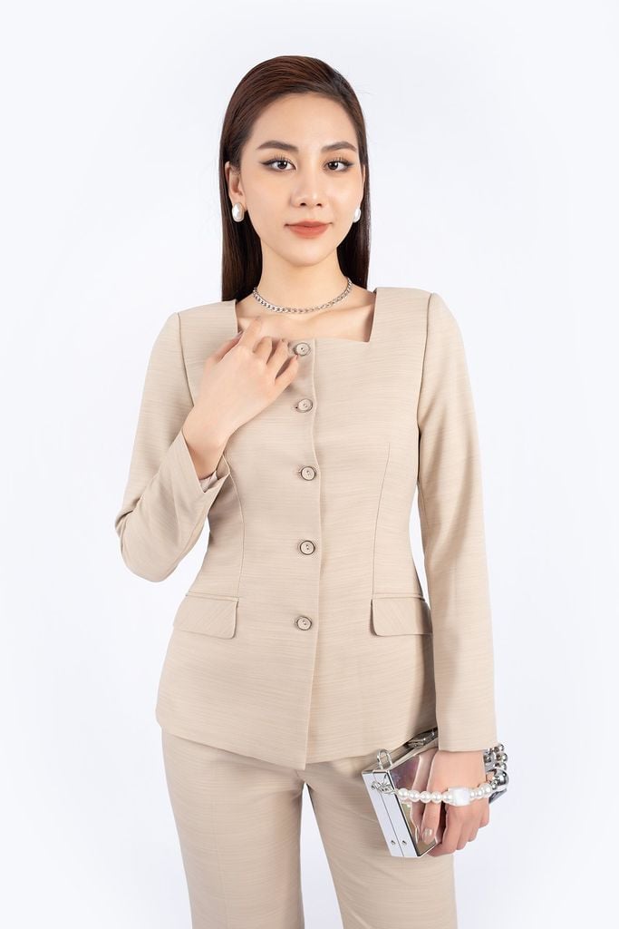 BAV92729 - Áo vest nữ công sở vải thô dáng ôm nhẹ cổ vuông cài khuy phối nắp túi trang trí - PANTIO