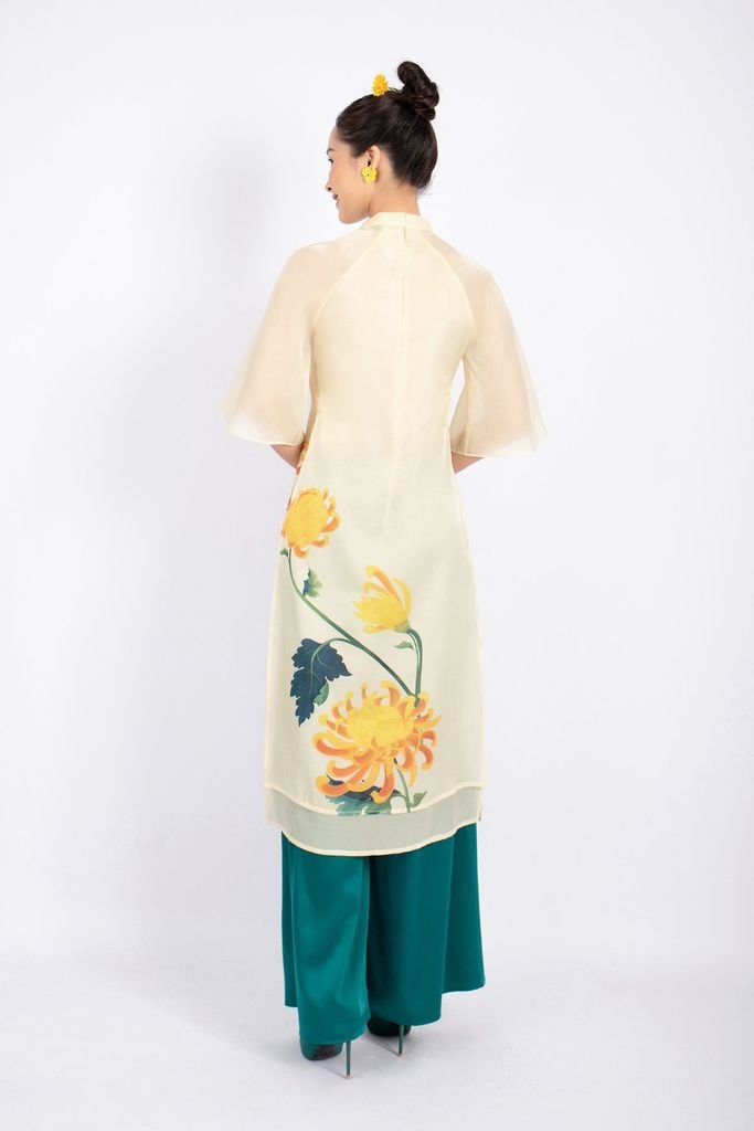 BDA10117 - Áo dài cách tân vải tơ dáng suông cổ cao 2cm thân in họa tiết tay loe khóa thân sau - PANTIO