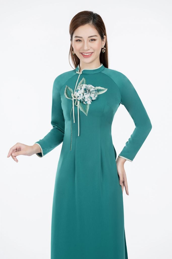 BDQ50050 - Quần dài truyền thống vải lụa dáng suông ống rộng cạp liền
